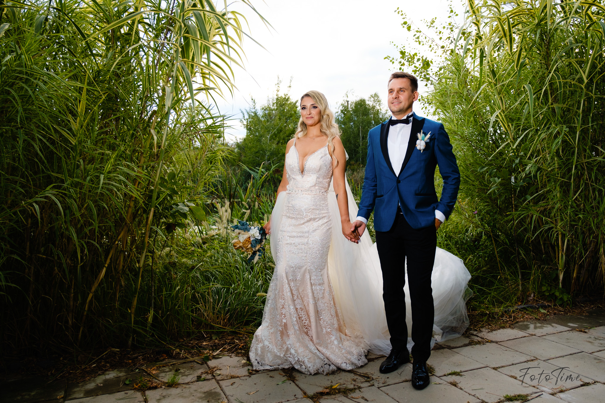 Sedinta foto in ziua nuntii cu miri la Lagoo Snagov - FotoTime